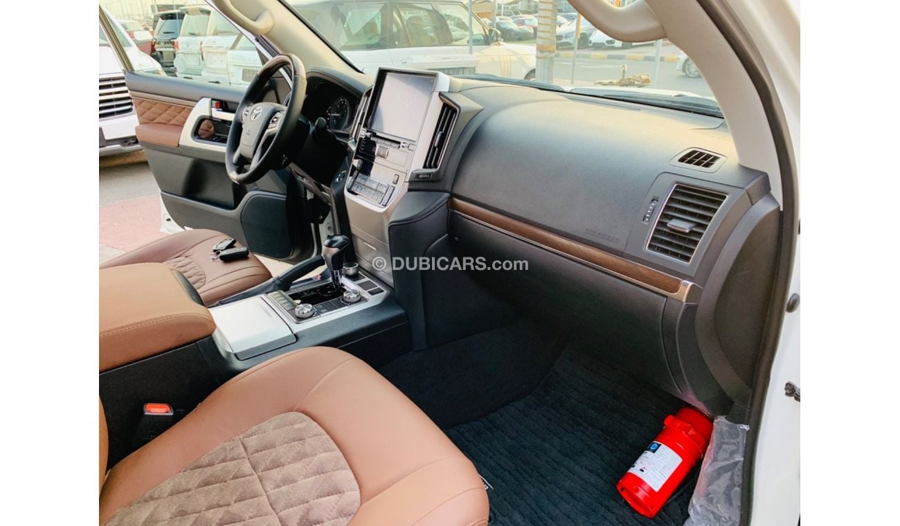 Toyota Land Cruiser VXR