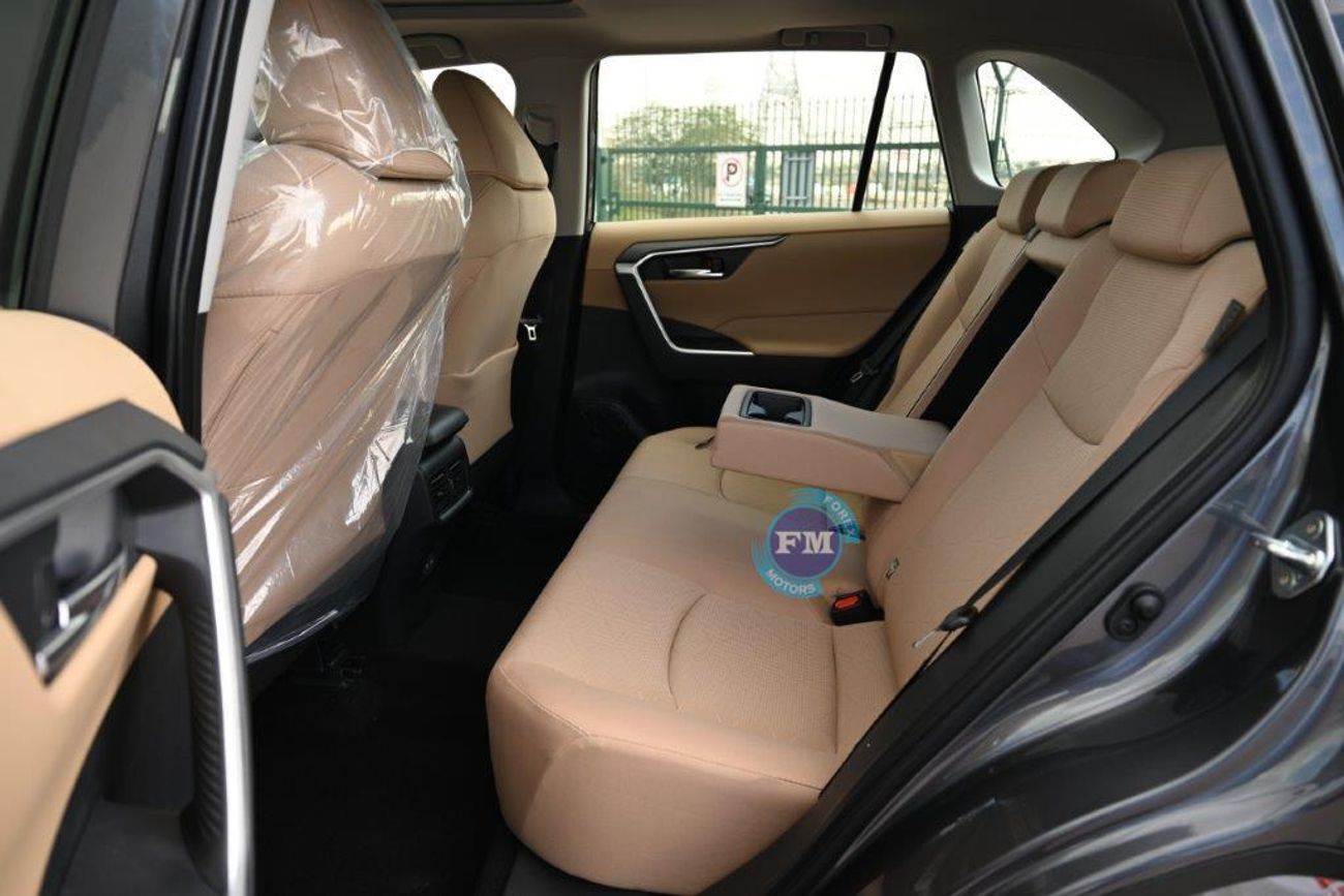 تويوتا راف ٤ XLE 2.0 Petrol Automatic