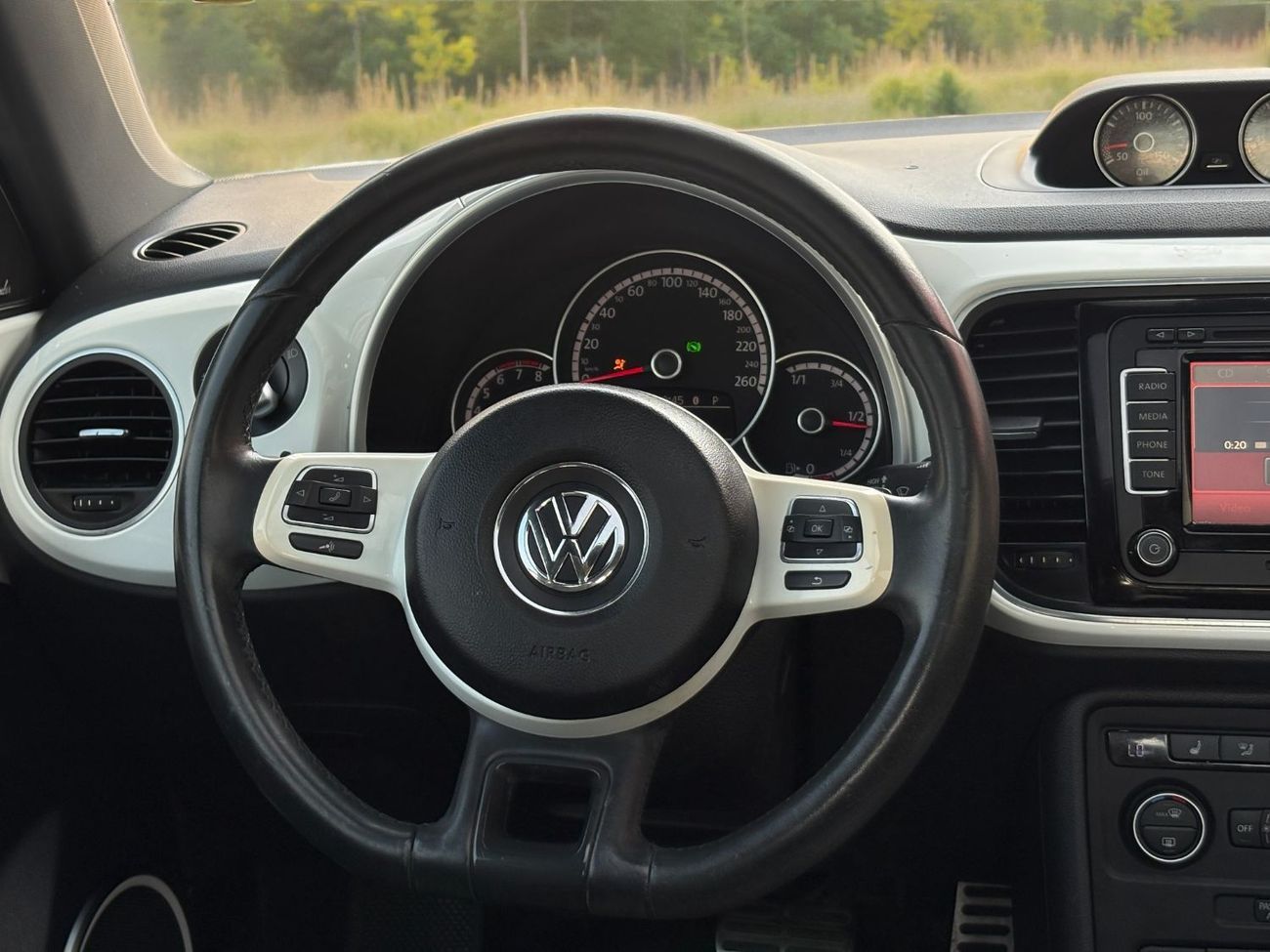 فولكس واجن بيتيل S 2.0L TSI A/T | 2015 | GCC SPECS