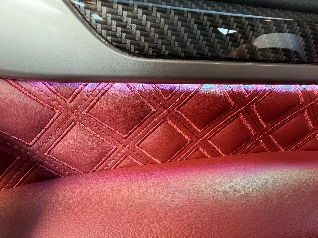 ميتسوبيشي باجيرو Signature