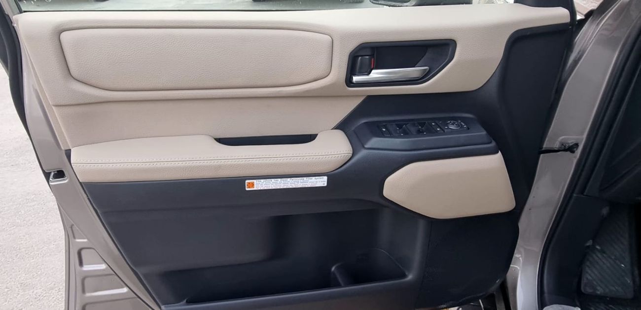 تويوتا برادو TOYOTA PRADO 2.8L DIESEL 4X4 WITH RADAR MY 2025