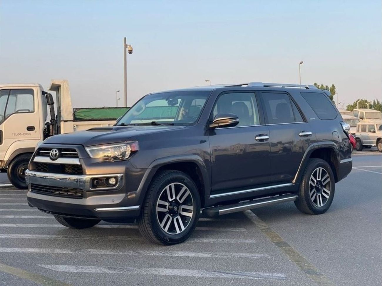 Toyota 4Runner 2018 Toyota 4Runner Limited Edition Full Option 4.0L V6 - AWD 4x4 Push Start & Sunroof - 35,000 Mile