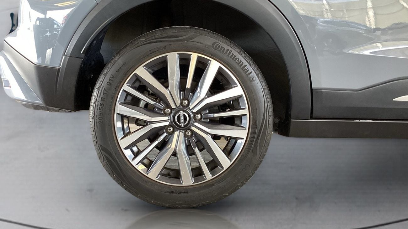 Nissan Kicks 1.6 SL + NIM CVT | Guaranteed Warranty | 0 Down Payment