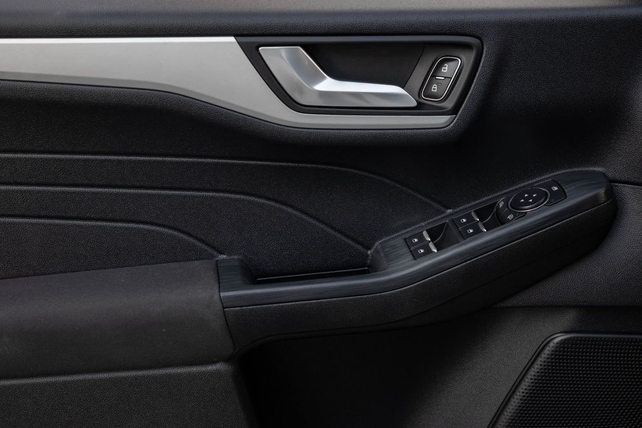 Ford Escape Escape | 1,175 P.M | 0% Downpayment | Agency Warranty!