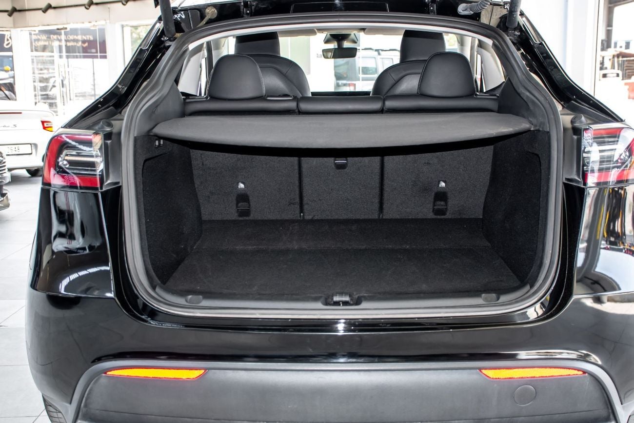 Tesla Model Y Performance (AWD)