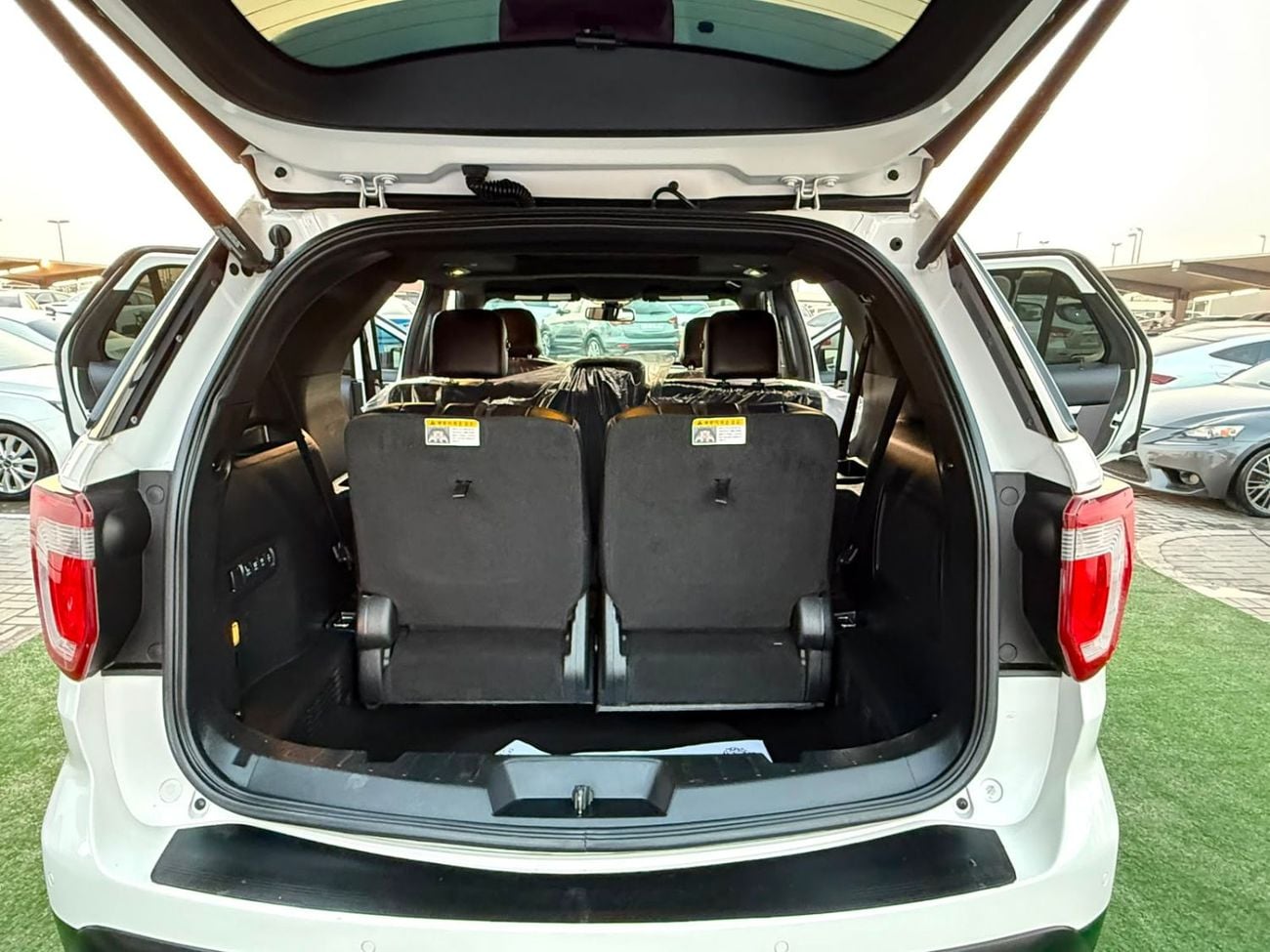 Ford Explorer LIMITED  fingerprint start and smart entry