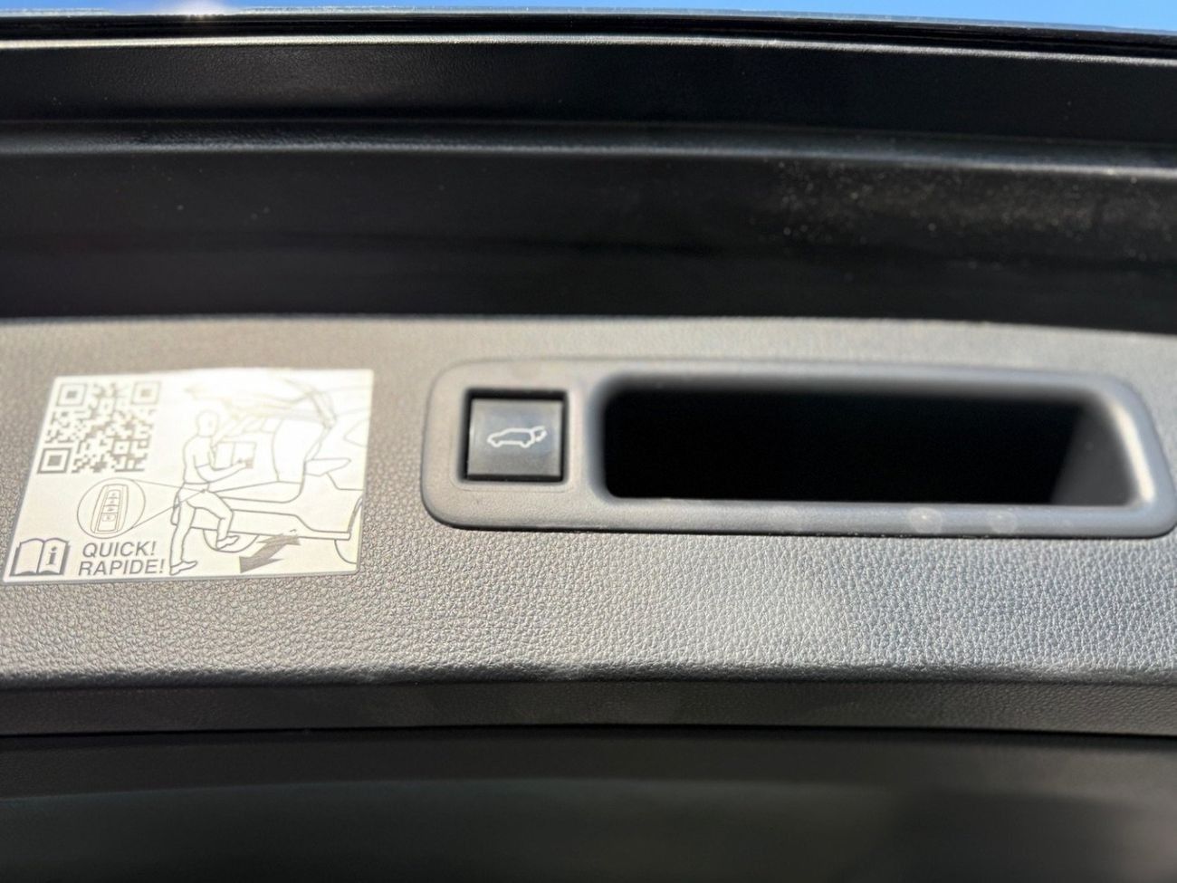 تويوتا هايلاندر Hybrid XLE premium sunroof,leather, push start