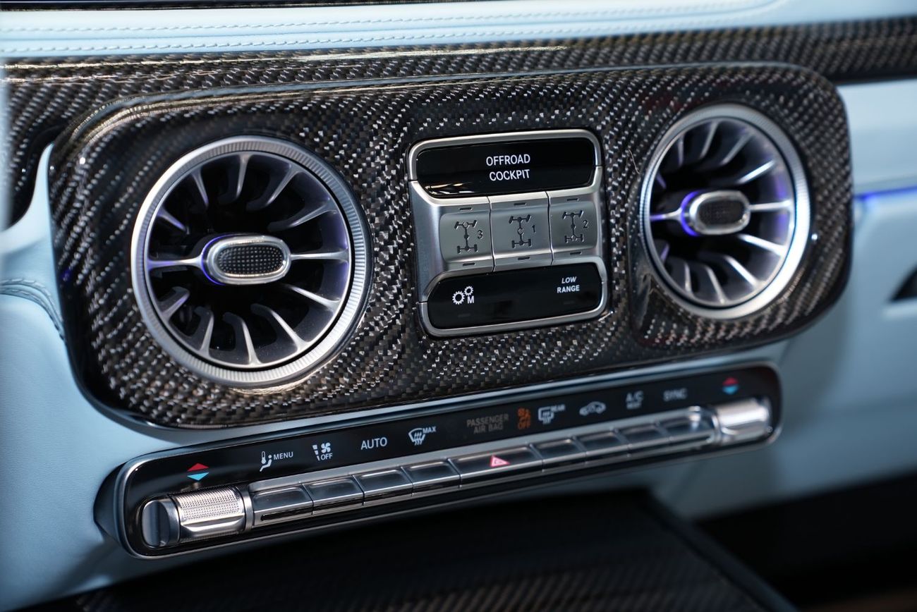 Mercedes-Benz G 63 AMG MERCEDES BENZ BRABUS  G800 2025