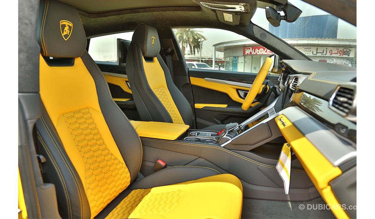 Lamborghini Urus Full Carbon Fiber 2019