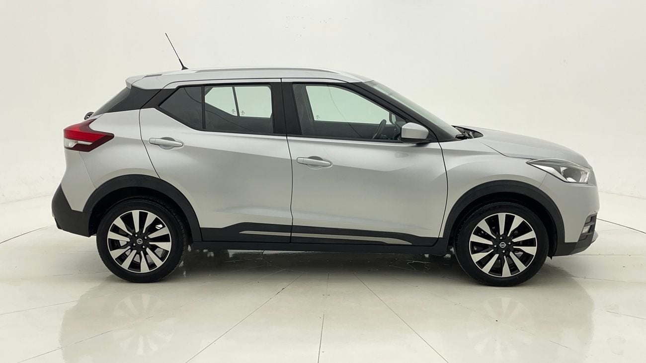 Nissan Kicks SV NAVIGATION 1.6 | Zero Down Payment | Home Test Drive