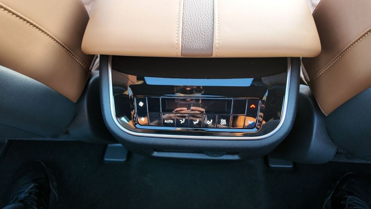 Nissan Patrol Nissan Patrol Platinum City 2026 (export only)