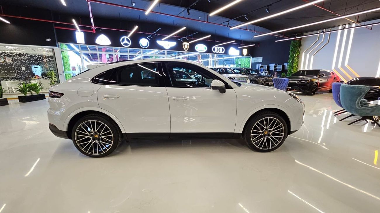 Porsche Cayenne Cayenne Coupe Platinum Edition 2023 /GCC DEALER WARRANTY