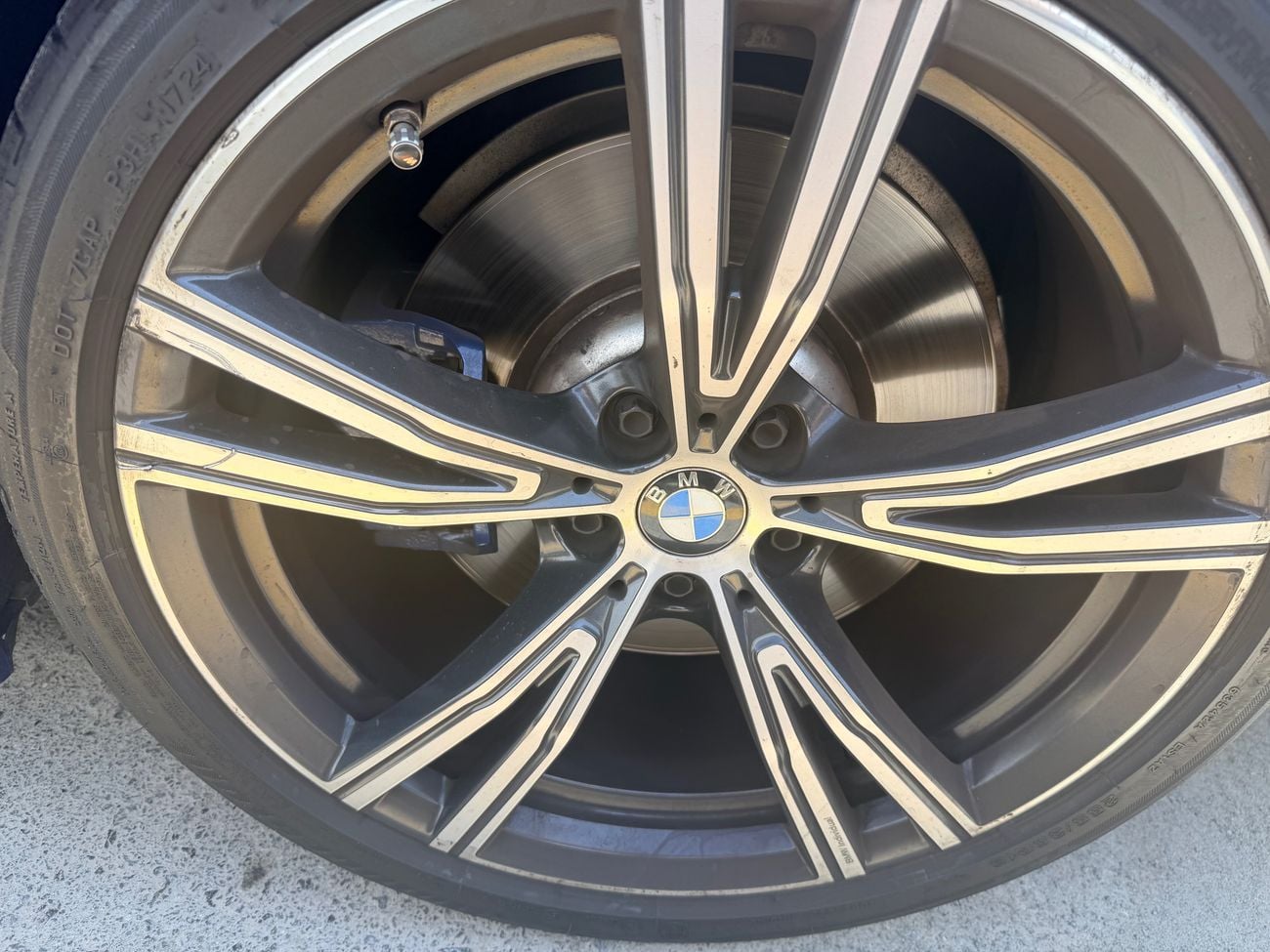 BMW 330i M SPORT PREMIUM