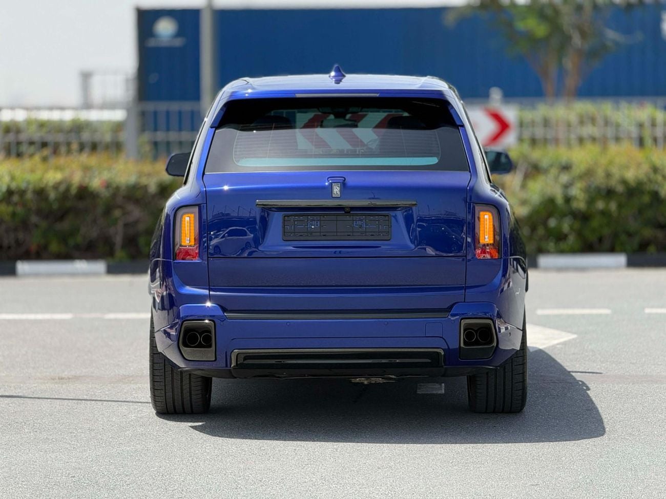 رولز رويس كولينان GCC SPEC NEAT AND CLEAN LESS KILOMETER