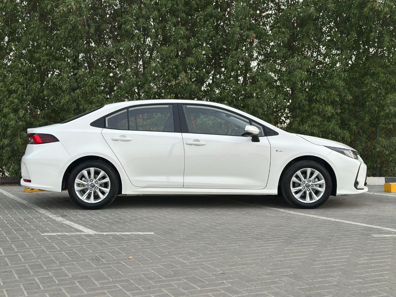 تويوتا كورولا Hybrid 1.8L