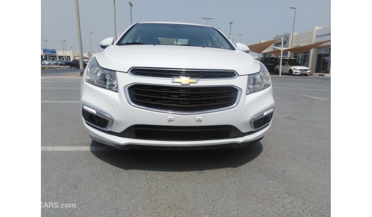 Chevrolet Cruze Chevrolet curse 2017 gcc very celen car for sael