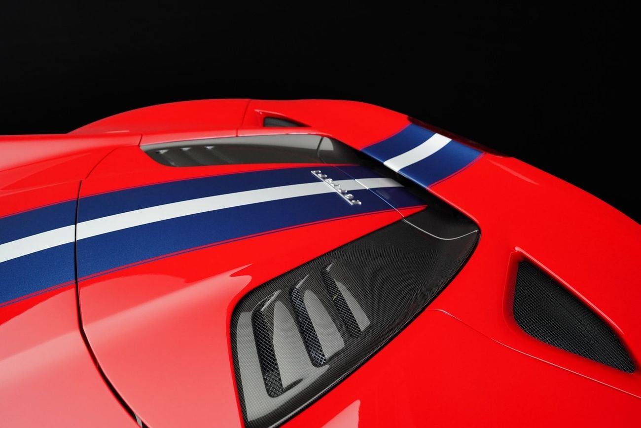 Ferrari F8 Spider 3.9T V8