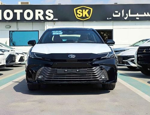 تويوتا كامري GLE 2.5L PETROL V4 || RADAR | PANORAMIC ROOF | LEATHER WITH PWR SEATS (CODE # CGLER)