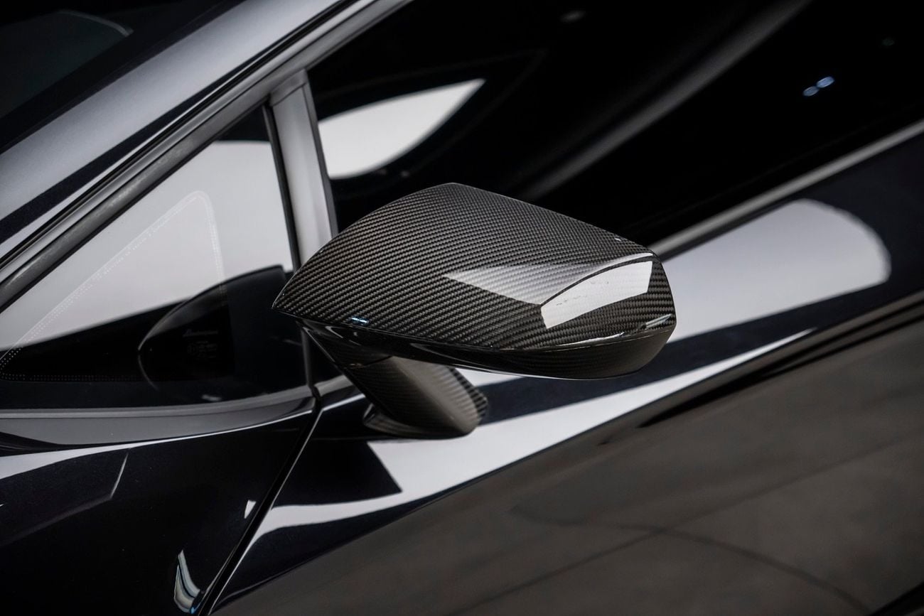 لامبورغيني أفينتادور 6.5L V12