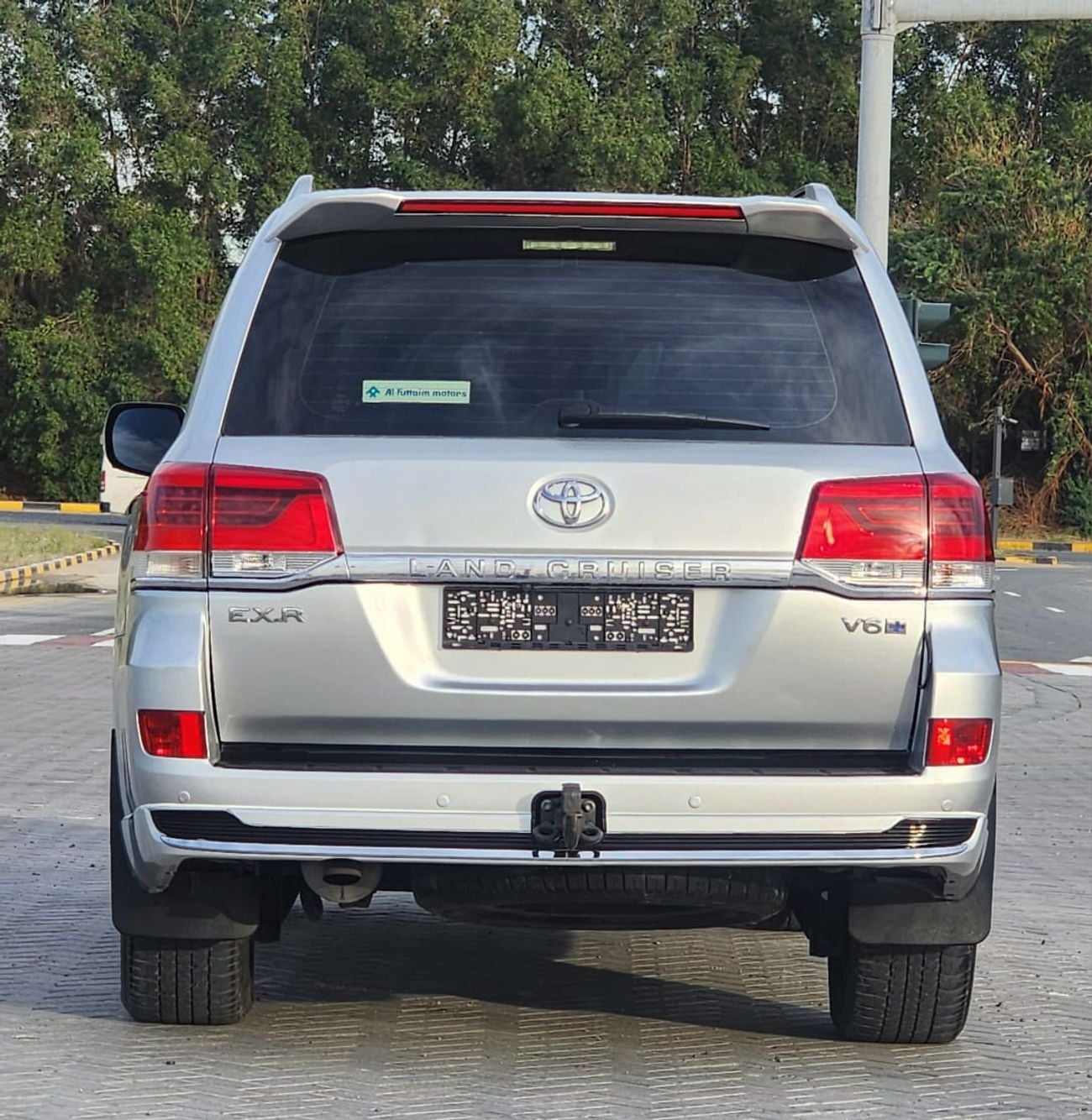 تويوتا لاند كروزر GX.R V6