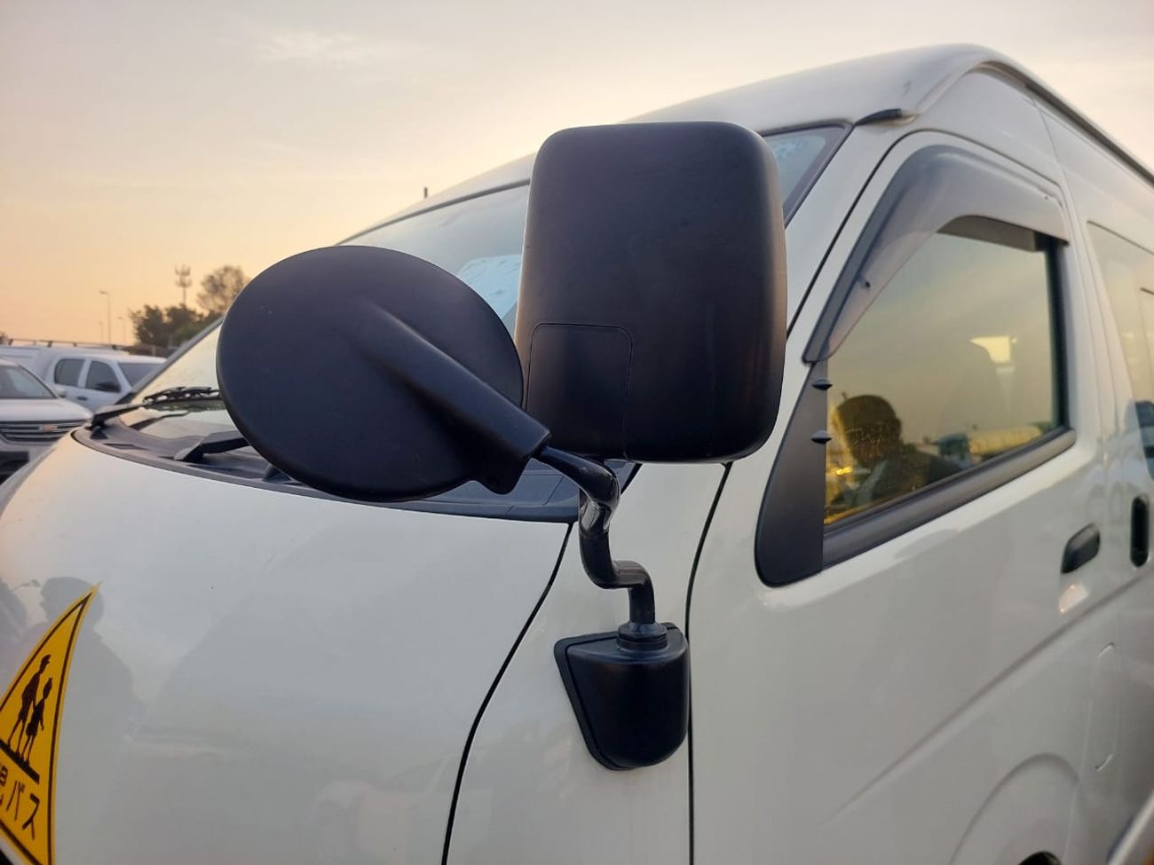 تويوتا هاياس TOYOTA HIACE COMMUTER VAN RHD 2014 MODEL 2.7 L PETROL AUTOMATIC(PM06274)