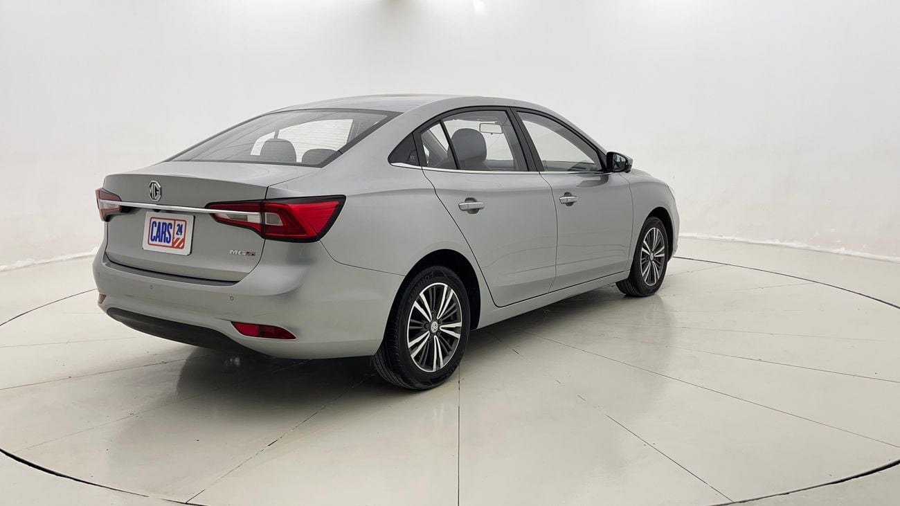 أم جي 5 LUXURY 1.5 | بدون دفعة مقدمة | اختبار القيادة في المنزل