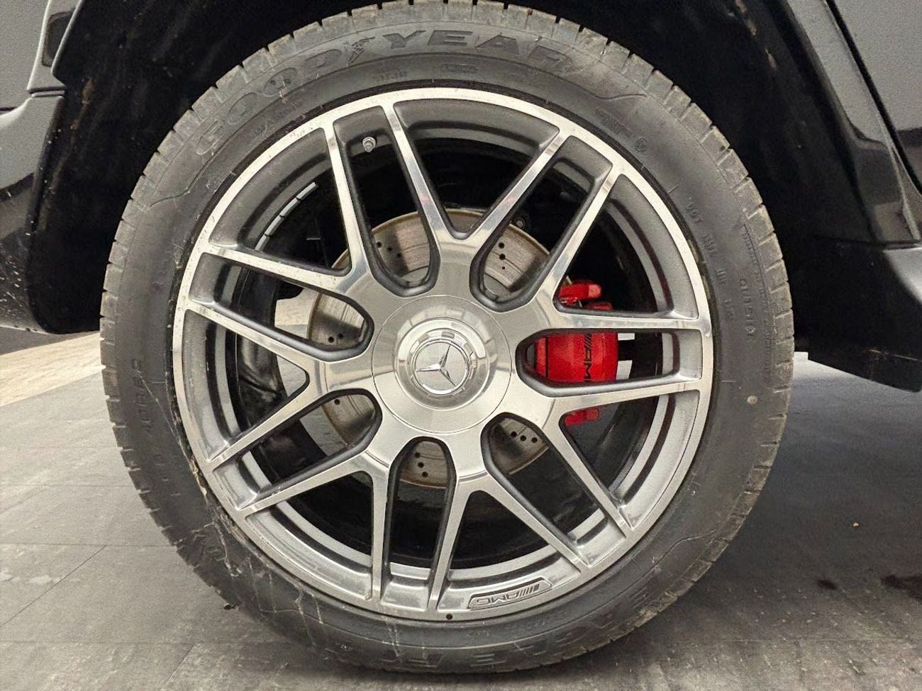 Mercedes Benz G63 AMG 4.0 G63 V8 BiTurbo MHEV AMG SpdS+9GT 4WD Euro 6 (s/s) 5dr (EXPORT ONLY) Right Hand Drive
