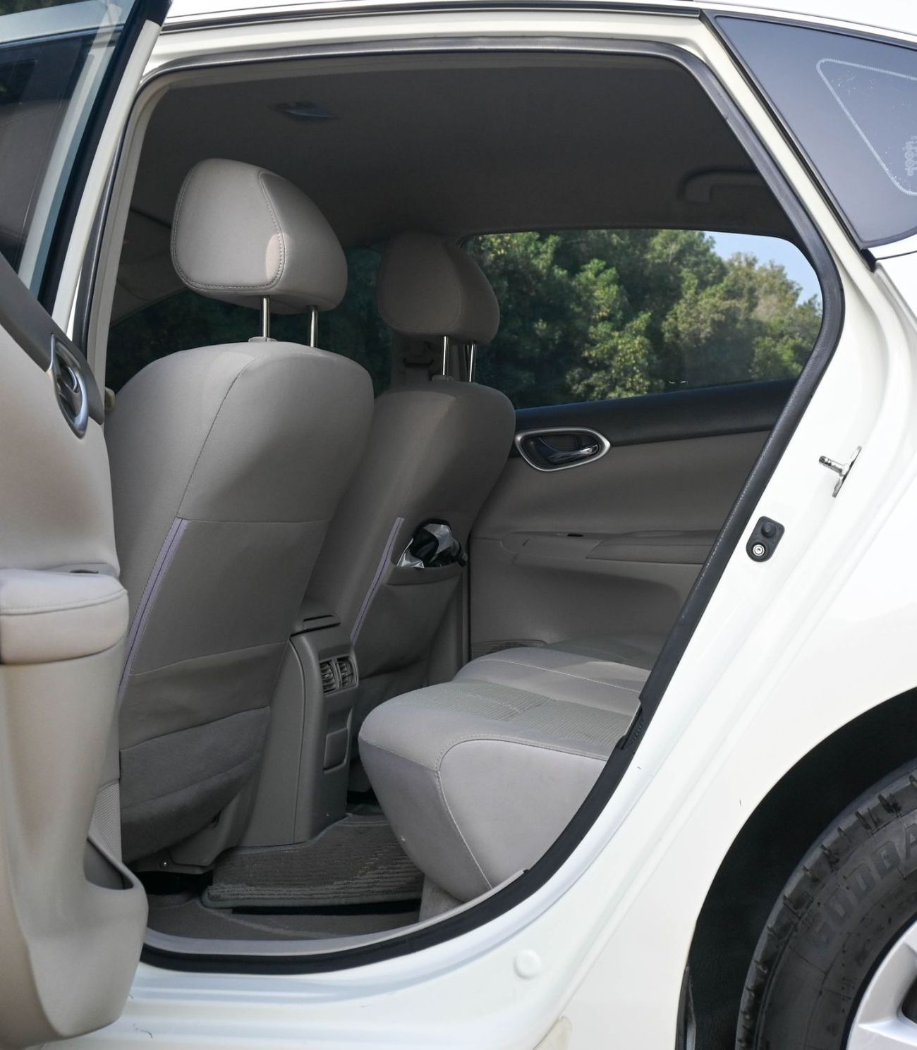 Nissan Sentra S 1.6L (113 HP) Nissan Sentra 1.6L 2020 GCC Original Paint & accident-free Excellent Condition 672 A