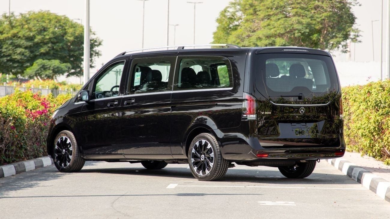 مرسيدس بنز V 300 Avantgarde Plus Extra Long | 2025 | GCC Specs | with 2 Years Agency Warranty