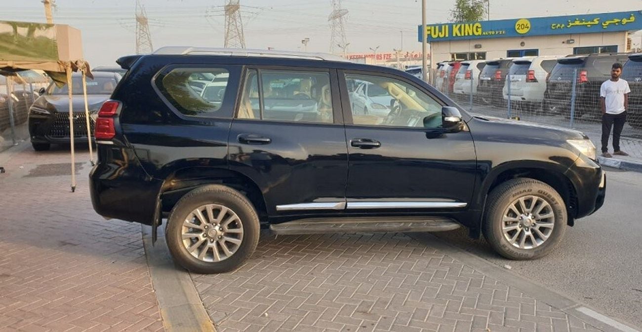 Toyota Prado 4.0L V6 4WD PETROL (USED)