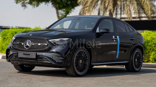 مرسيدس بنز GLC كوبيه 200 2.0L 4MATIC – AMG LINE, PANORAMIC SUNROOF, BURMESTER® 3D SOUND