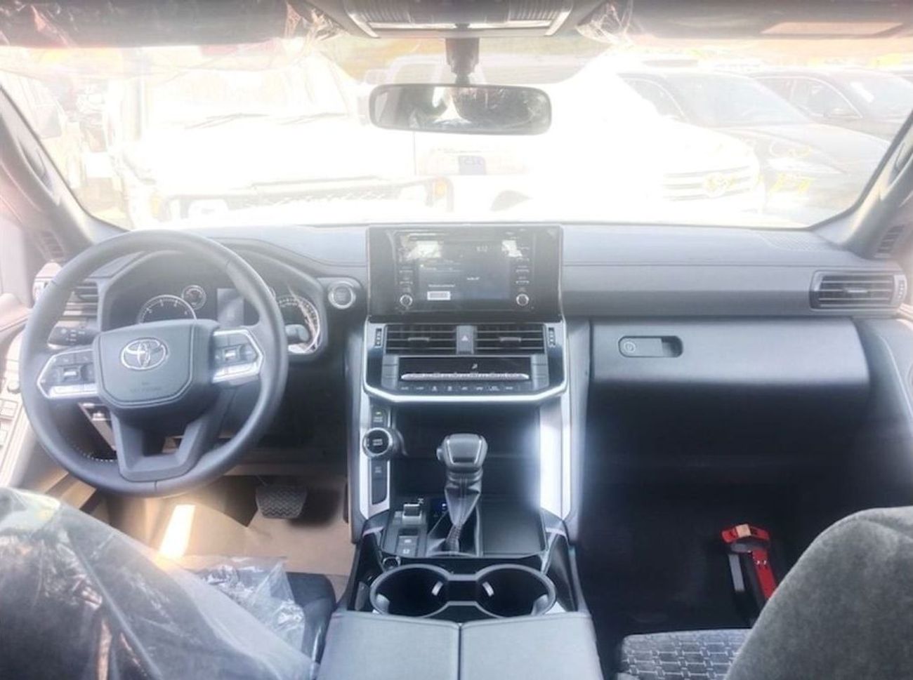 تويوتا لاند كروزر TOYOTA LAND CRUISER 300 GXR DIESEL 3.3L 2025