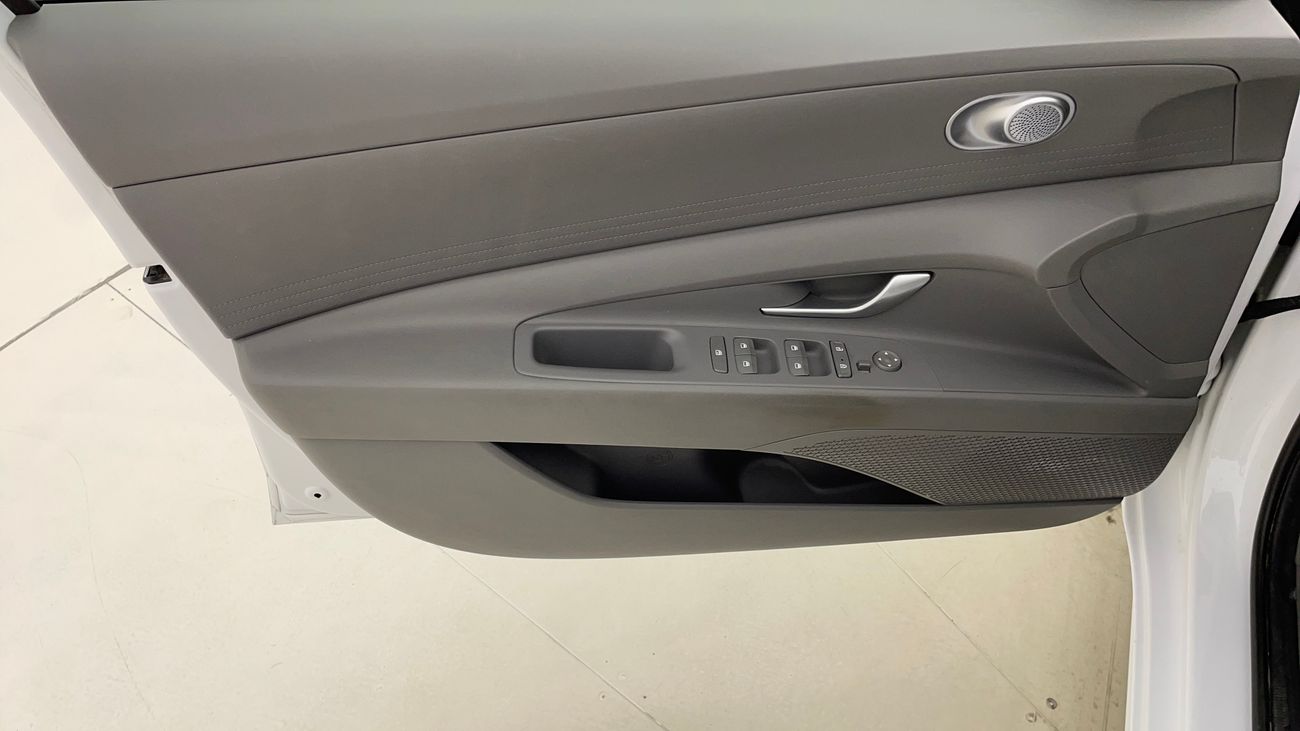 هيونداي إلانترا SMART 1.6 | بدون دفعة مقدمة | اختبار القيادة في المنزل