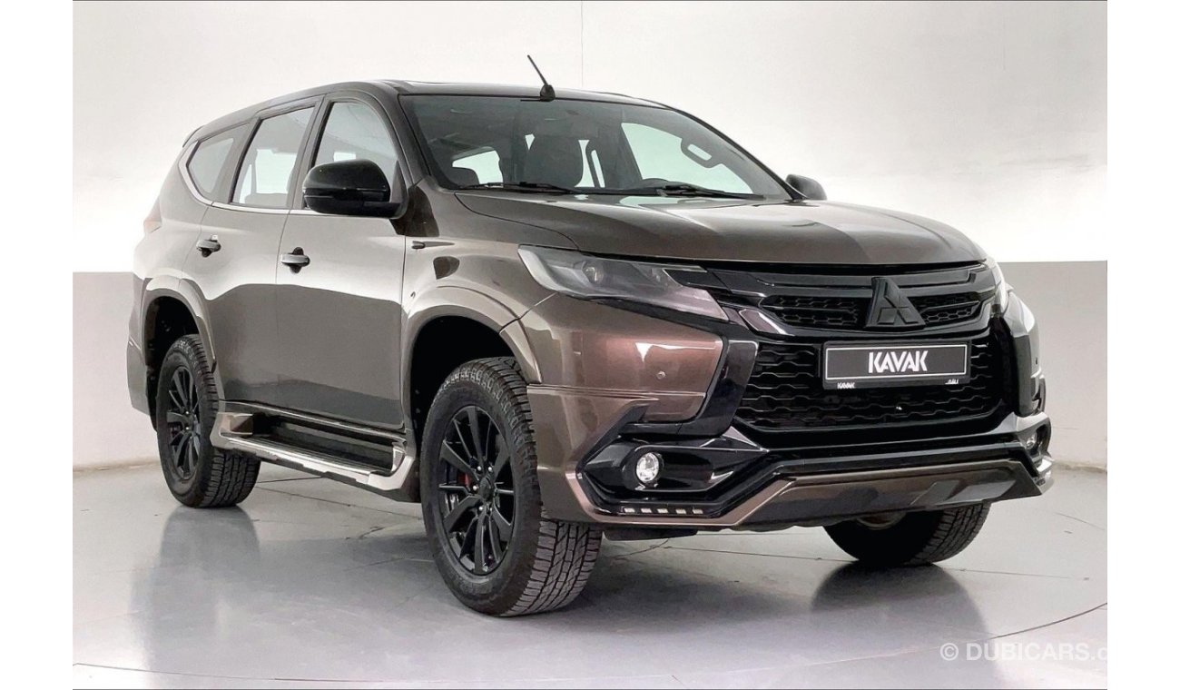 Mitsubishi Montero Signature Edition | 1 year free warranty | 1.99% financing rate | Flood Free