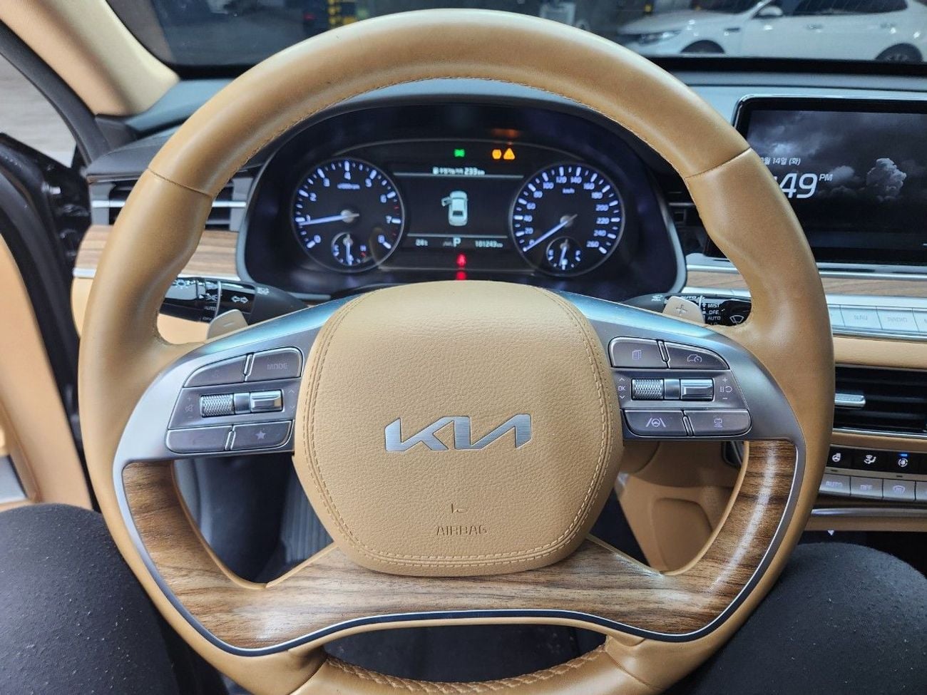 كيا K900 Std 3.8L