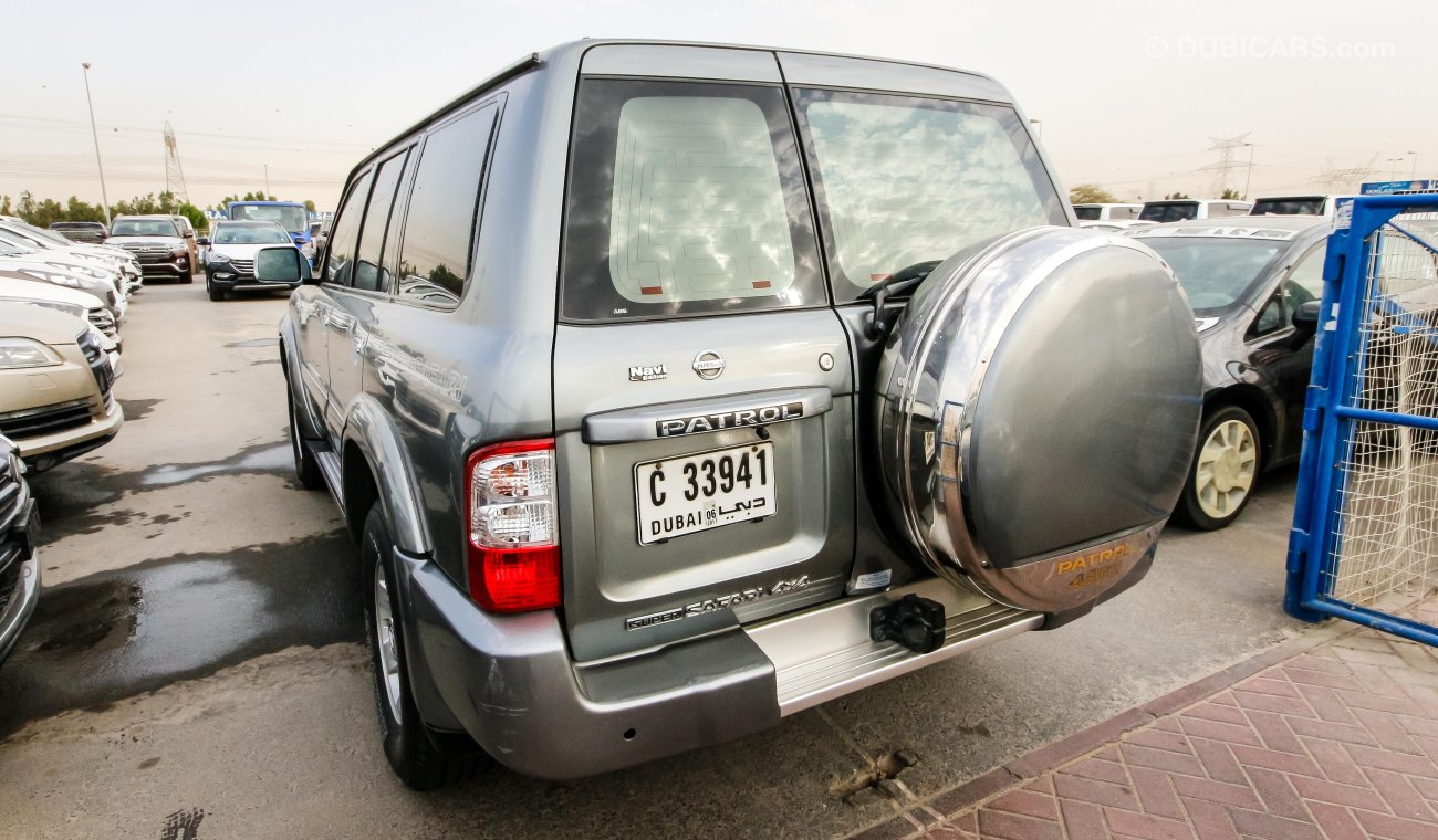 Nissan Patrol Safari Navi Edition