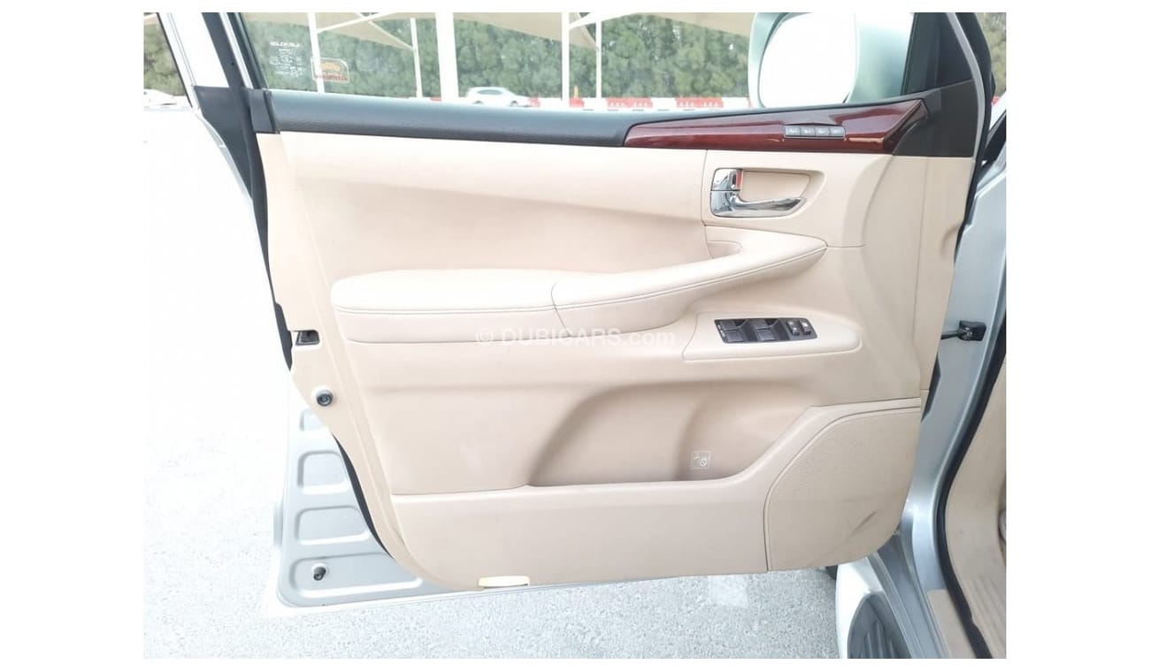 Lexus LX 570 Lexus LX 570 2011 G CC original pant