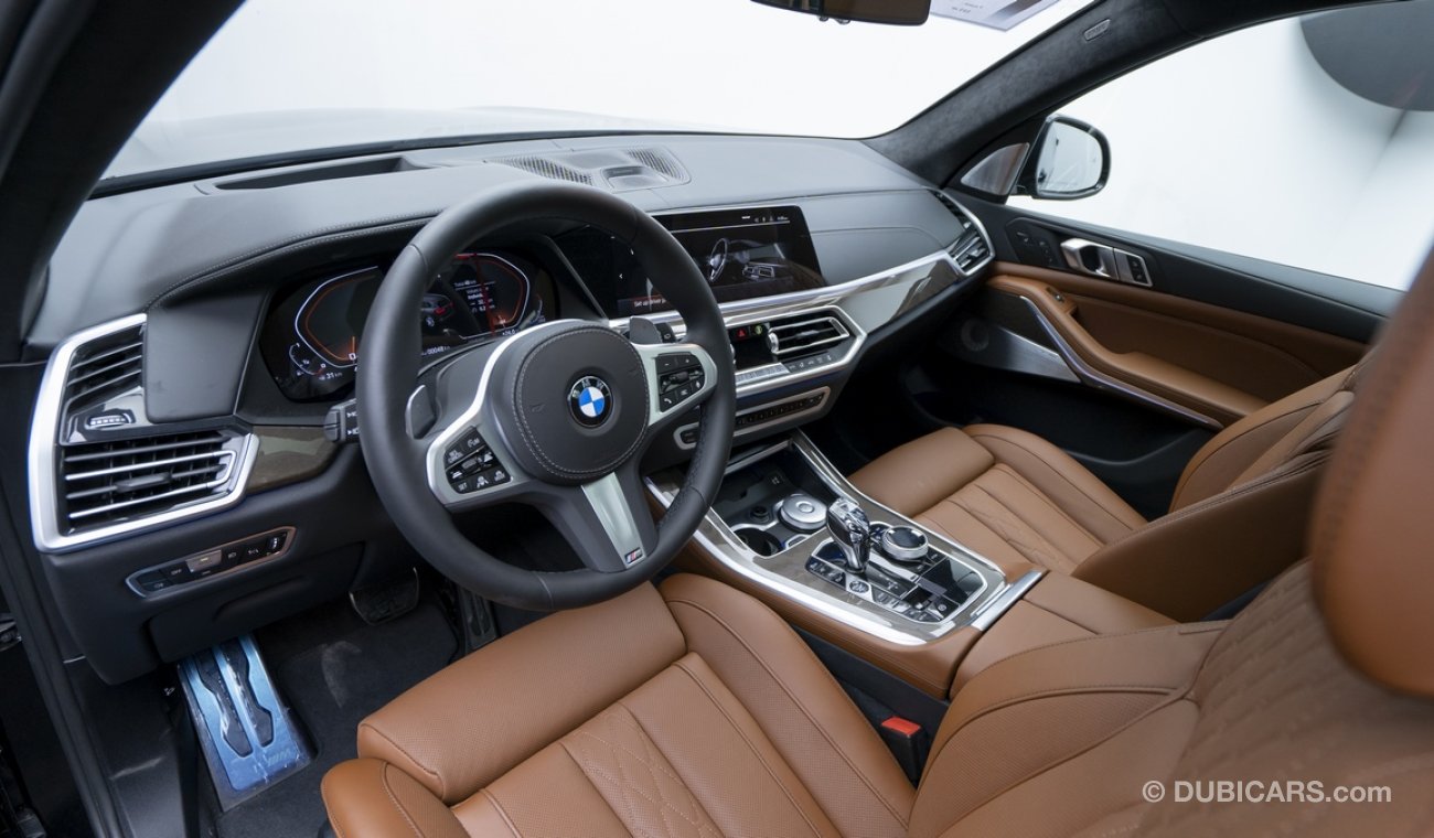 BMW X5M 50i Master Class 2023 - GCC