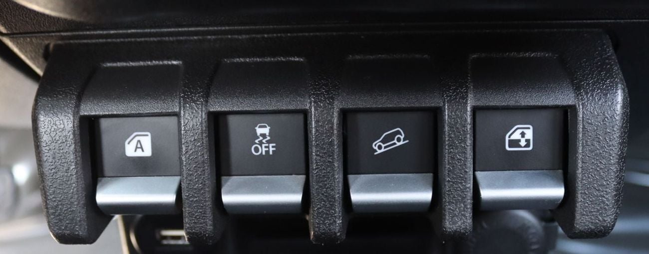 Suzuki Jimny GLX 1.5L (5-Doors) Suzuki Jimny 2024 - 4WD, GCC, in excellent condition, 38,000 km, 1.5L engine, pri