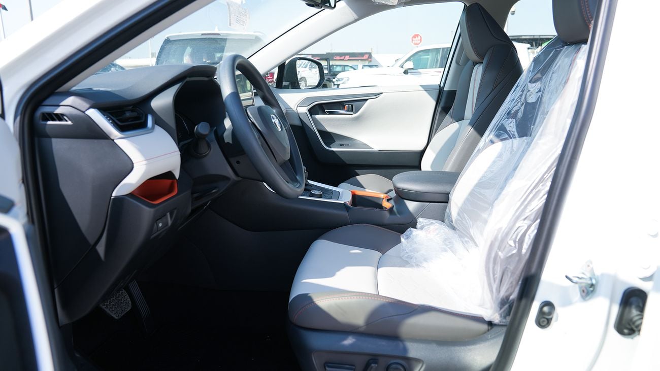 تويوتا راف ٤