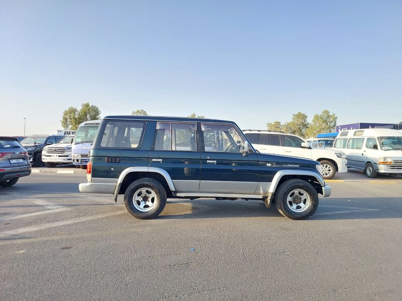تويوتا لاند كروزر TOYOTA LAND CRUISER PRADO SUV RHD 1993 MODEL 3.0 L DIESEL AUTOMATIC(PM09894)
