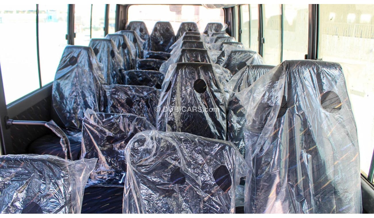 Hyundai County Hyundai COUNTY 3.9L bus 29 Seater D MT