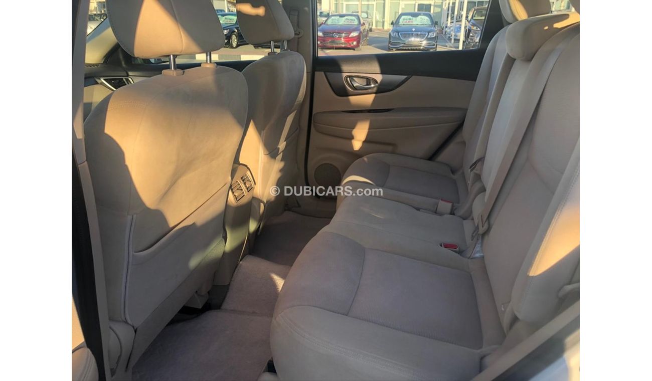 Nissan XTrail Nissan XTrail model 2015 GCC car prefect condition full service full option low mileage