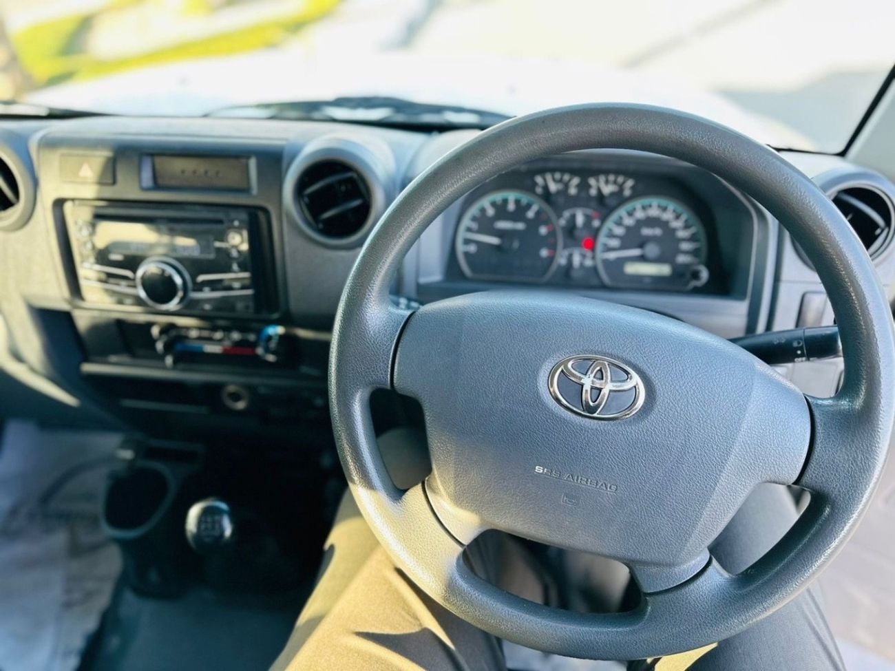 Toyota Land Cruiser 70 LC76 HT SWB Toyota Land Cruiser hardtop 2015 full options 5 door