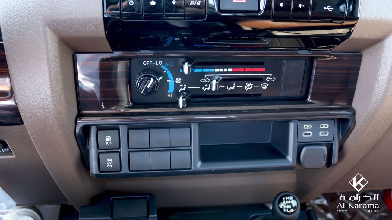Toyota Land Cruiser Pick Up 4.0L V6 Petrol Engine, Manual Transmission, 4WD with Diff Lock