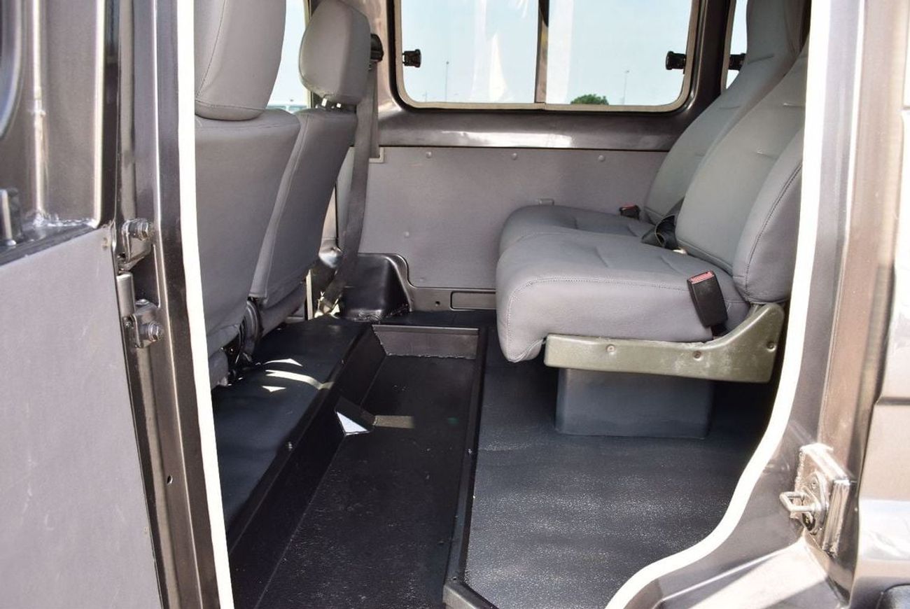 تويوتا لاند كروزر 70 Std 4.5L 4WD