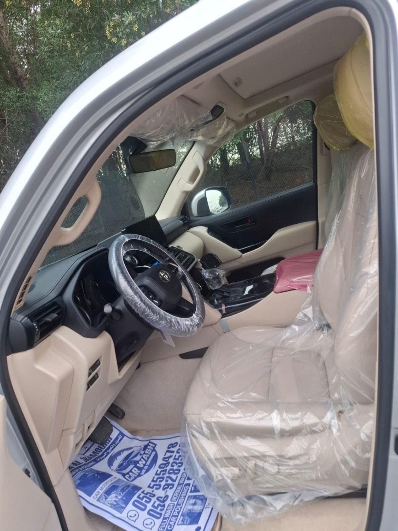 Toyota Land Cruiser 2022 MODEL DIESEL ENGINE GXR Twin Turbo  LC300 V6 Full Option Very Clean And Perfect Condition