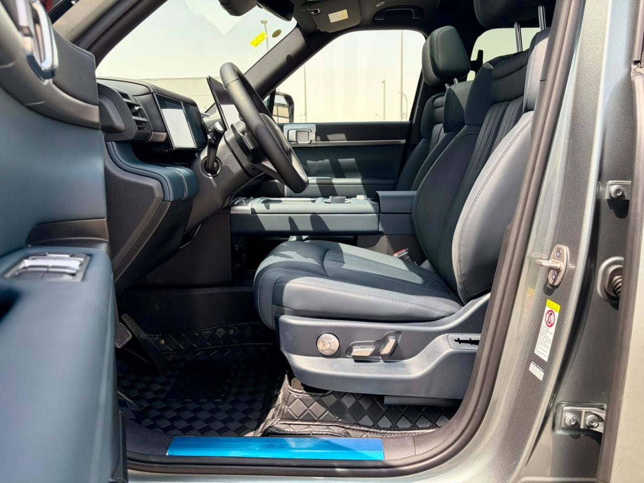 بي واي دي ليوبارد 7 STD  (NON GCC) BYD Leopard 7 2026 – Ultra 4wd 190km (Full Option) | Plug-in Hybrid (2477/-Monthly)