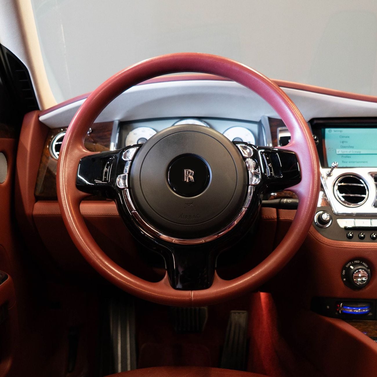 رولز رويس جوست AED 15,897 P.M • 0% Downpayment • Rolls-Royce Ghost  • 1 Year Warranty