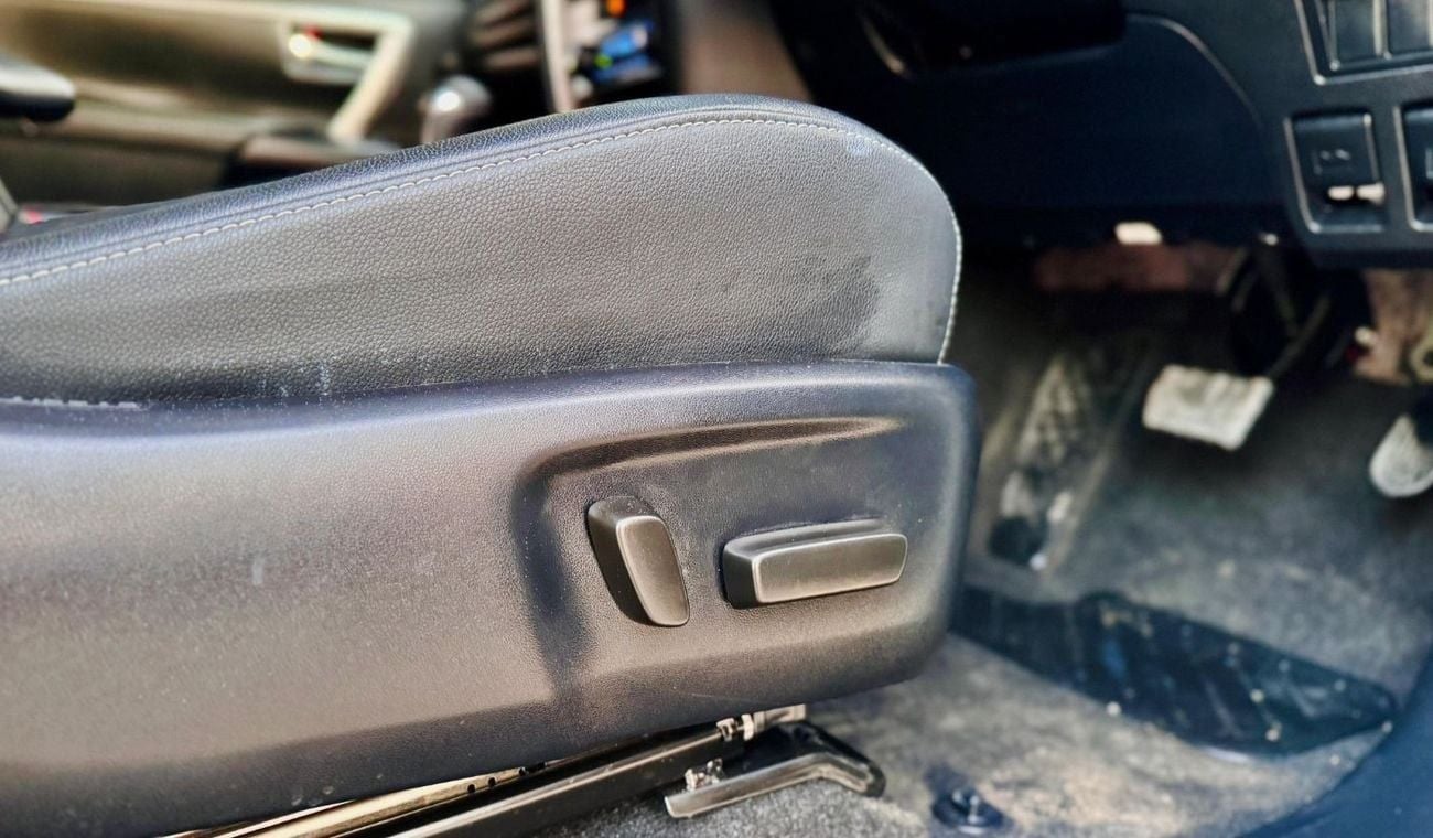 Toyota Fortuner PREMIUM CONDITION | 2.8L DIESEL ENGINE | RHD | 2024 | AUTOMATIC TRANSMISSION | REAR VIEW CAMERA | PA